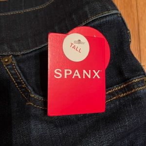 Brand new SPANX